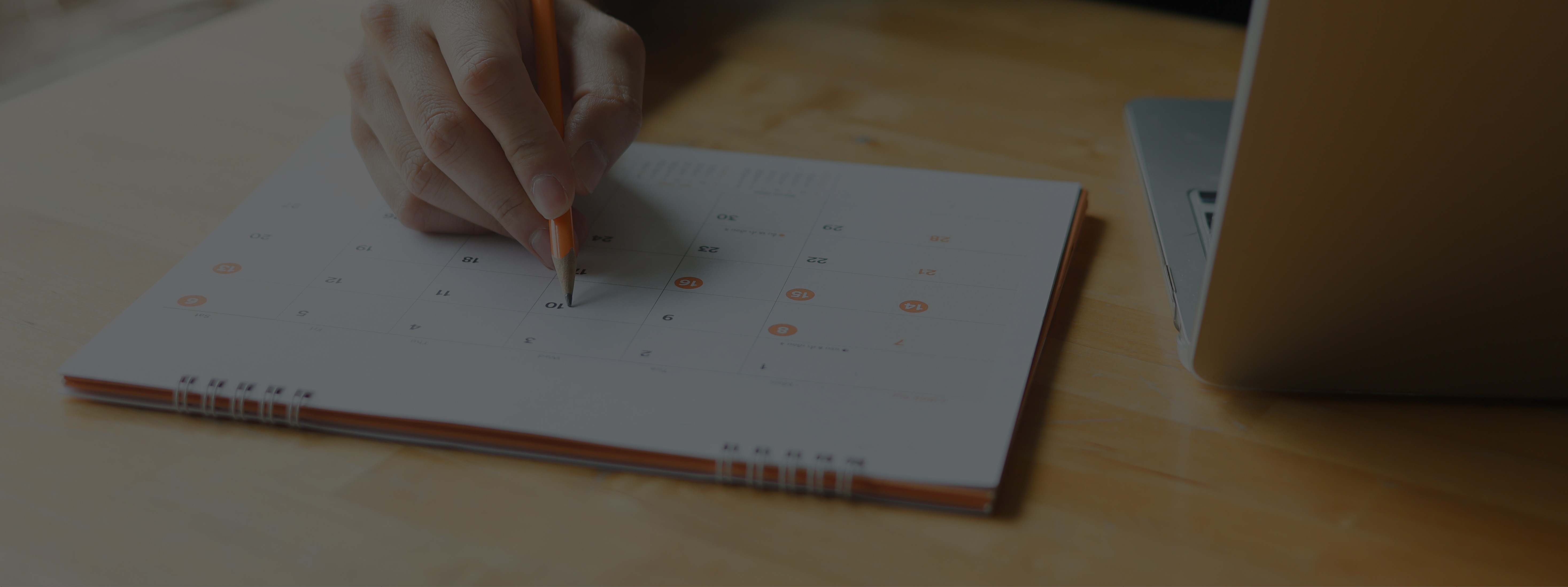 Stock plan administrator using a calendar to count days